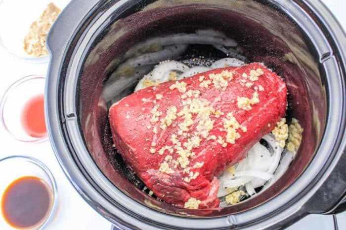 How to Cook Pot Roast in a Slow Cooker