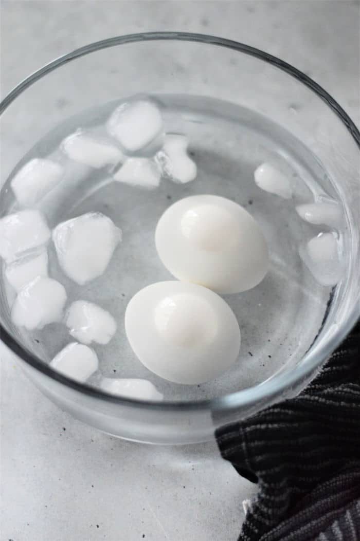 How to Peel a Soft Boiled Egg