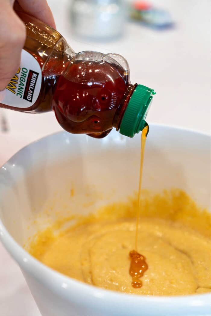 Moist Cornbread Recipe with Buttermilk