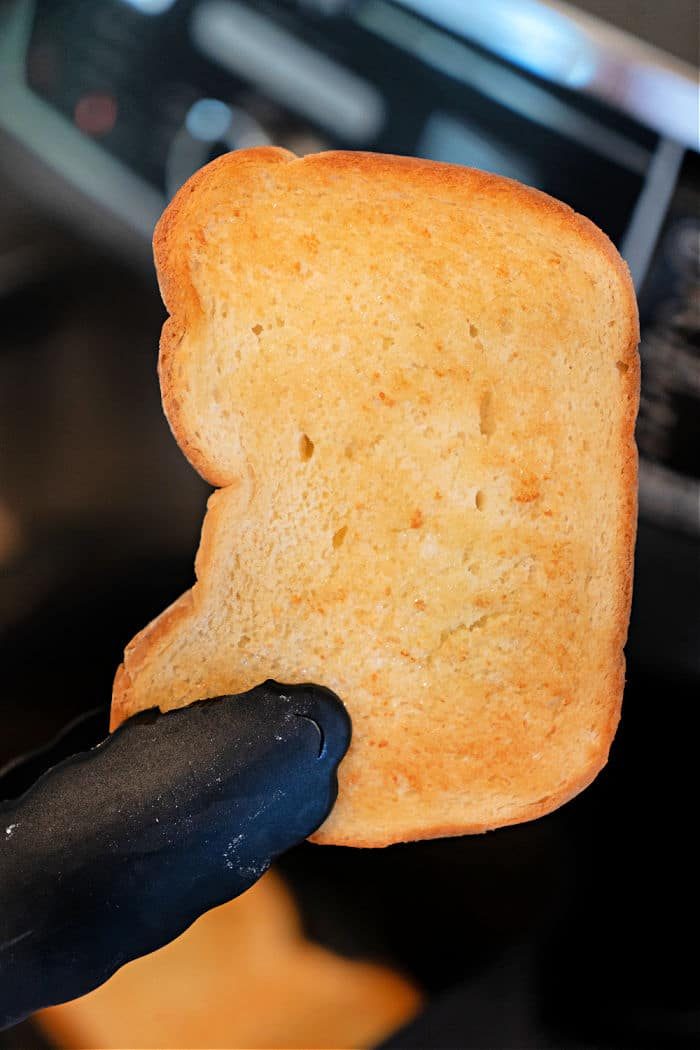 Toast in Air Fryer