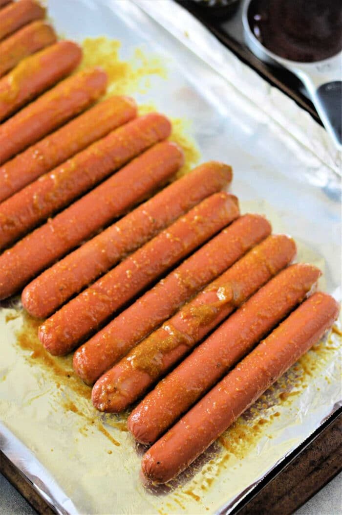 How to Cook Hot Dogs in a Toaster Oven