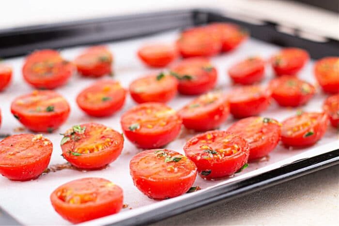 roasting cherry tomatoes