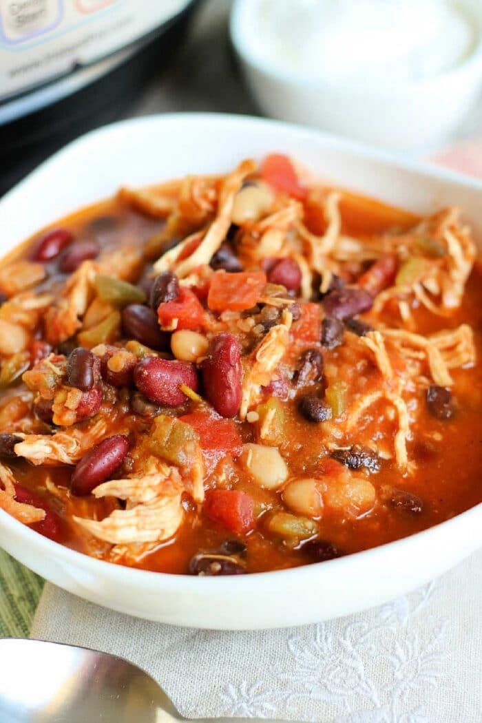 Instant Pot chicken chili