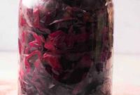 Tangy Pickled Red Cabbage