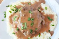 Hearty Slow Cooker Salisbury Steak