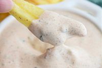 Homemade Popeyes Blackened Ranch Sauce