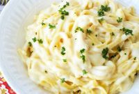 Creamy Instant Pot Fettuccine Alfredo