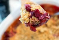 Delicious Cherry Crisp