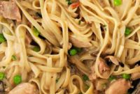Creamy Instant Pot Turkey Tetrazzini