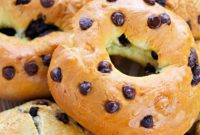 Effortless Two-Ingredient Bagels