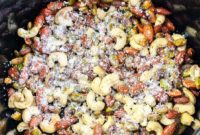Golden Cheesy Crunch Mix