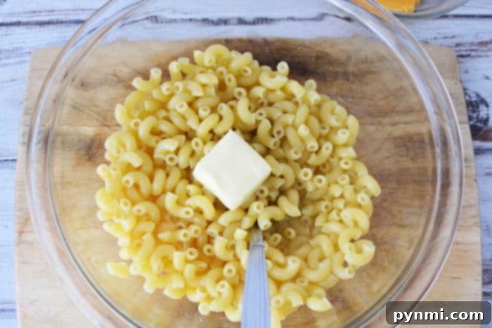 butter noodles in microwave