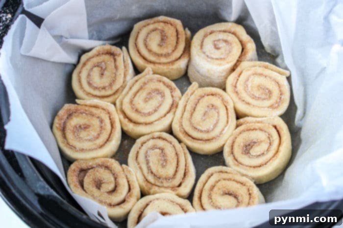 Homemade Apple Cinnamon Rolls