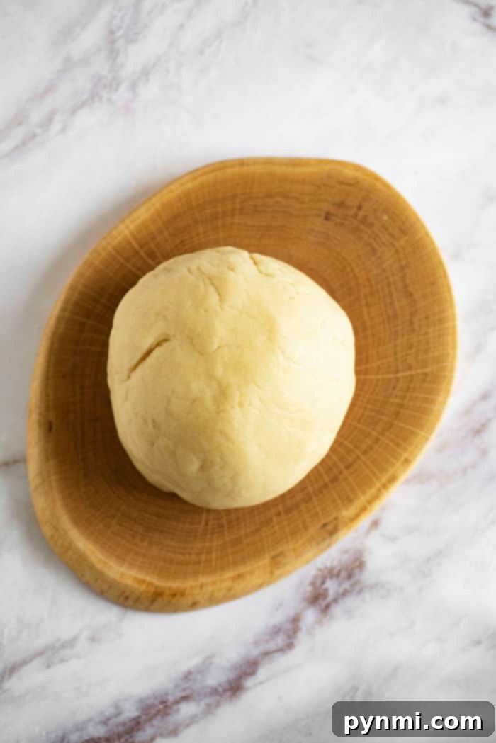 Sugar Cookie Pie Crust - sweet and golden