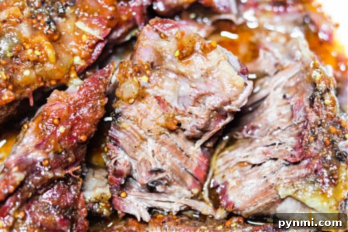 Texas Style Smoked Chuck 8 Smoked chuck roast, sliced and ready to be served