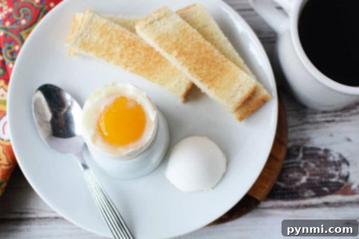 How to Cook Soft Boiled Eggs: Cross-section showing runny yolk
