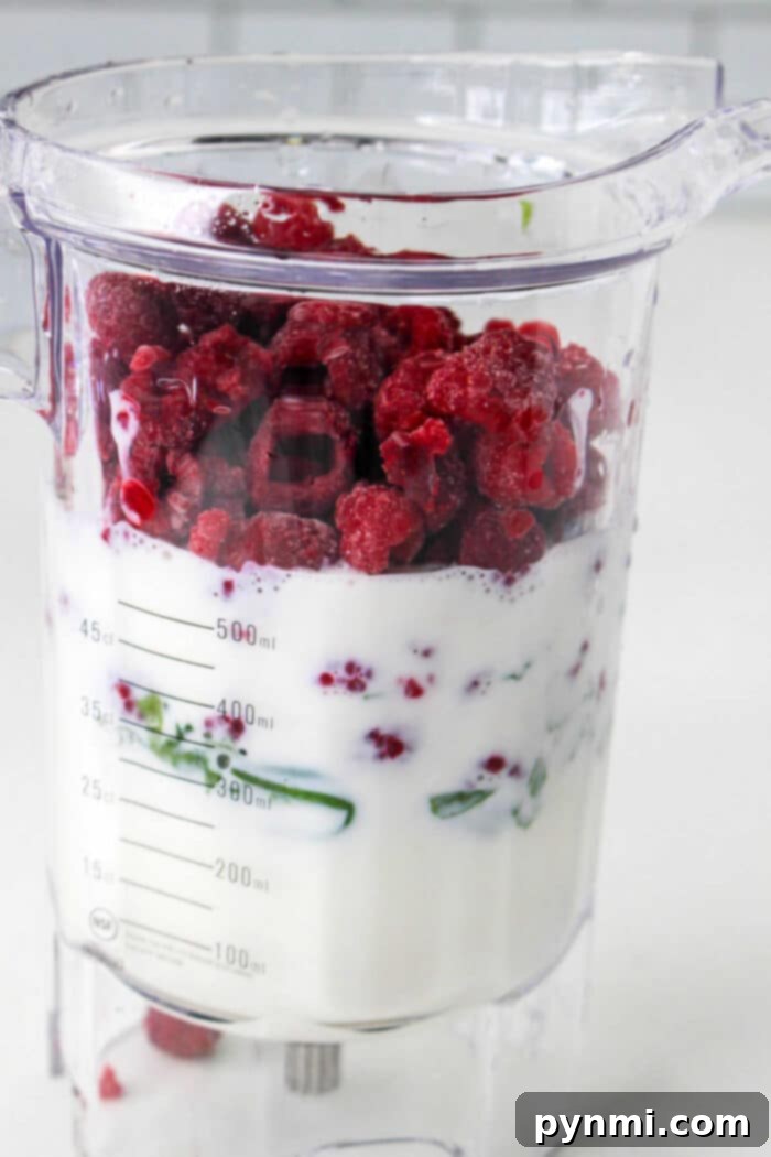 How to Make a Thick Smoothie Bowl