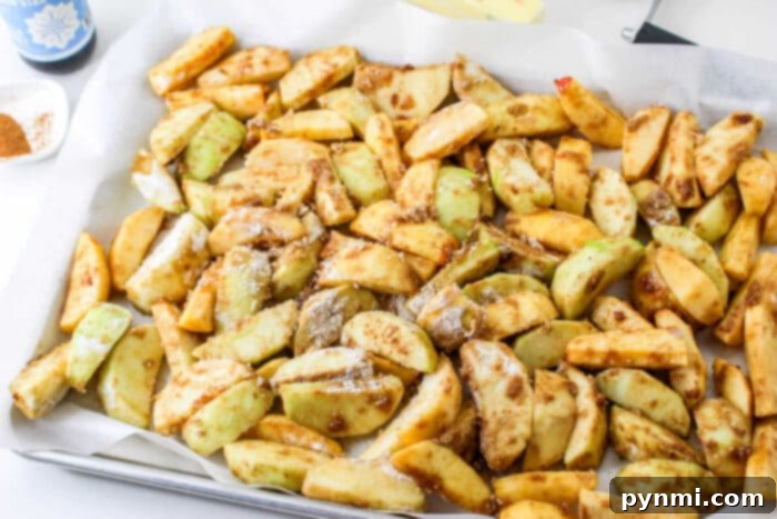 Warm Cinnamon Apple Slices 5 Baked Apple Slices with Crumble Topping Fresh from the Oven