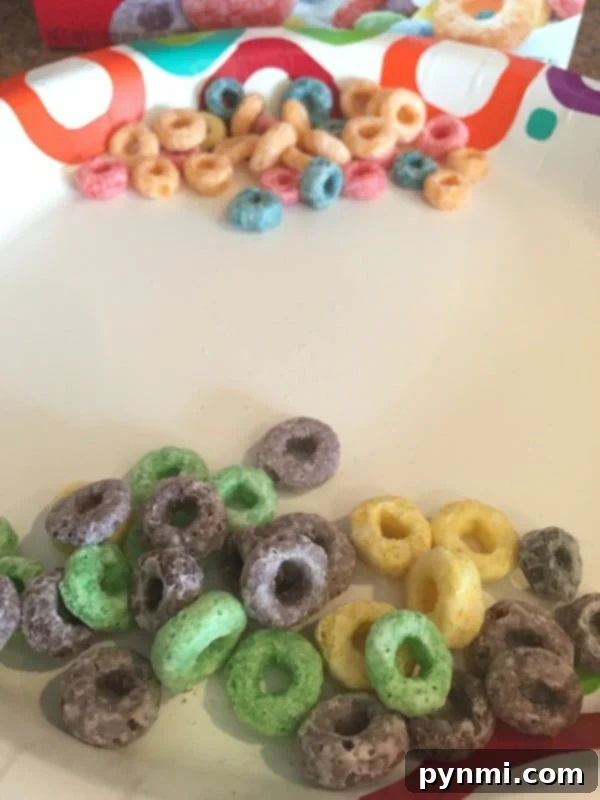 Sparkling Mardi Gras Crafts for Youngsters 2 mardi gras art projects for elementary - children sorting colorful cereal