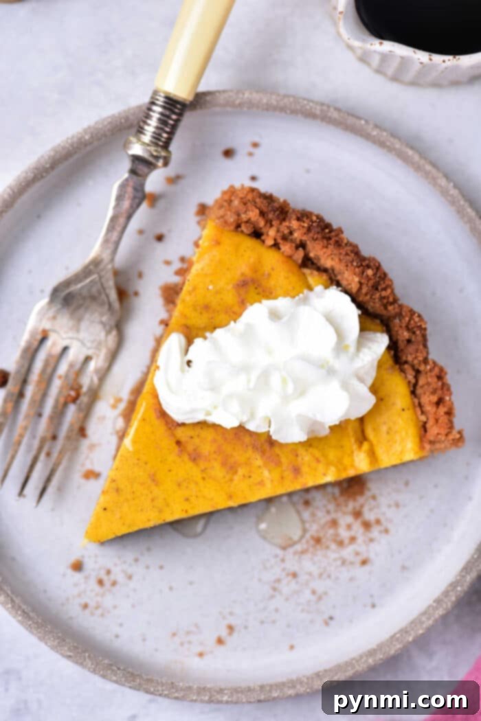 Pumpkin Pie with Graham Cracker Crust