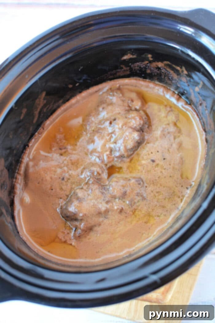 Hearty Slow Cooker Salisbury Steak 6 Crockpot Salisbury Steak with Cube Steak