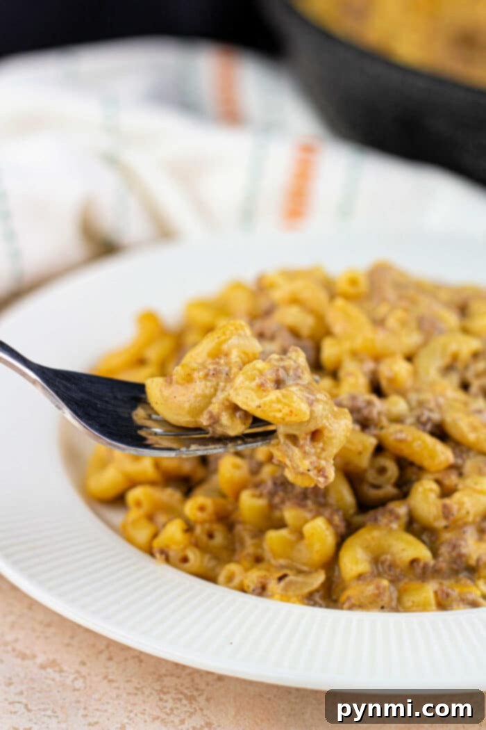 Ultimate Cheesy Beef Mac 7 A bowl of hot and fresh Homemade Hamburger and Mac and Cheese