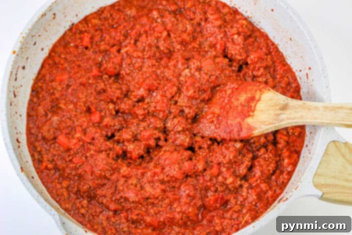Bursting Cherry Tomato Sauce 6 cherry tomato bolognese