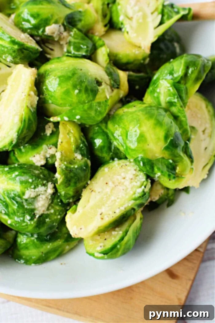 Boiling Brussel Sprouts The Perfect Timing 2 Perfectly Boiled Brussels Sprouts ready to be seasoned