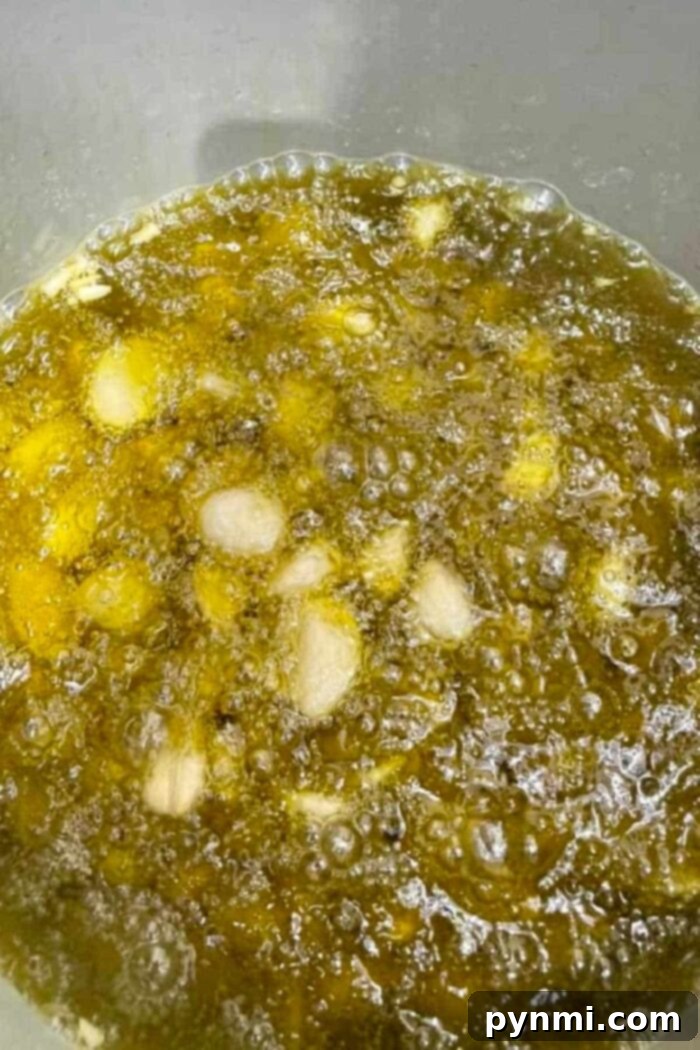 Pressure Cooker Garlic Confit