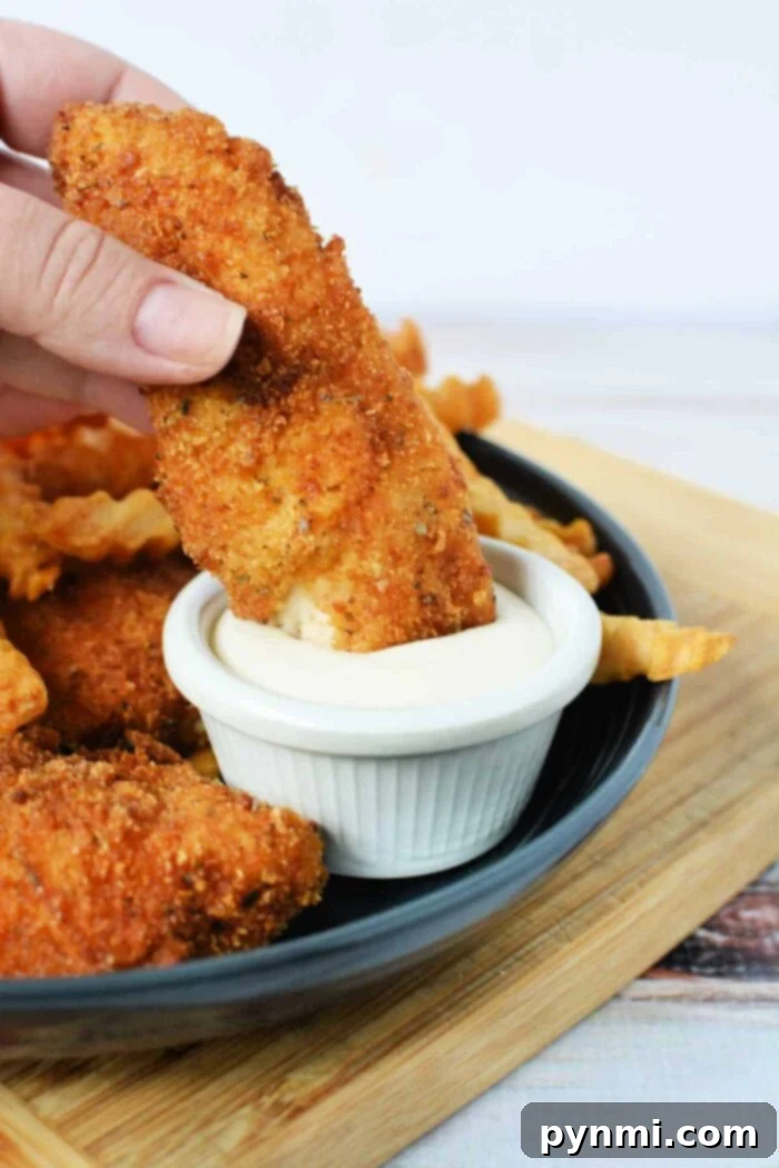 Golden Crisp Combo 2 Crispy Homemade Chicken Tenders and French Fries Platter