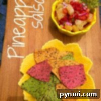 Easy pineapple salsa recipe that takes just 5 minutes to make and is so fresh and delicious!!!