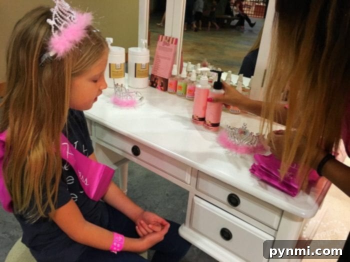 Pamper your little ones at Scooops Kid Spa at Great Wolf Lodge Southern California, part of an unforgettable family resort experience. Great Wolf Lodge Scooops kids spa girls