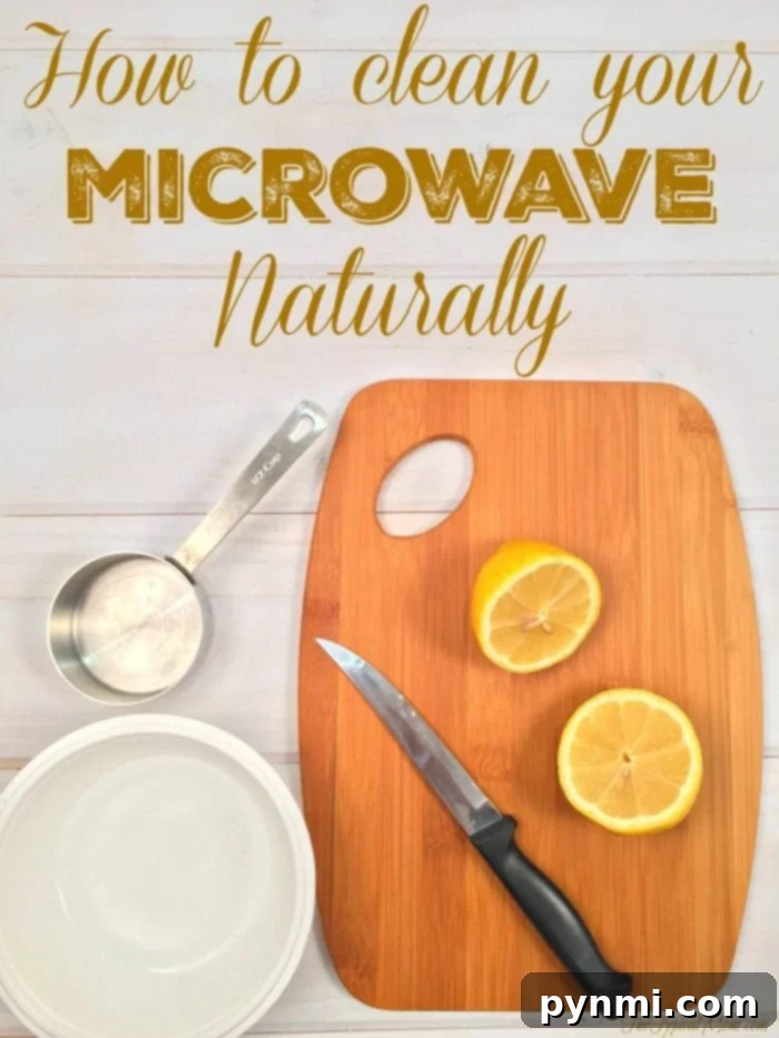 Sparkling Microwave, Lemon Fresh 7 Overview image of a sparkling clean microwave, showcasing the effectiveness of natural cleaning with lemon and water.