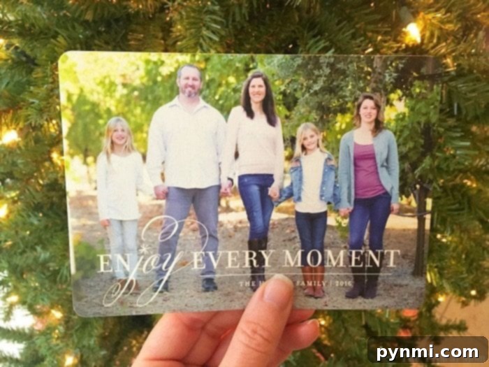 Minted Holiday Cards and Family Pictures - Apply Minted Promo Code for Savings