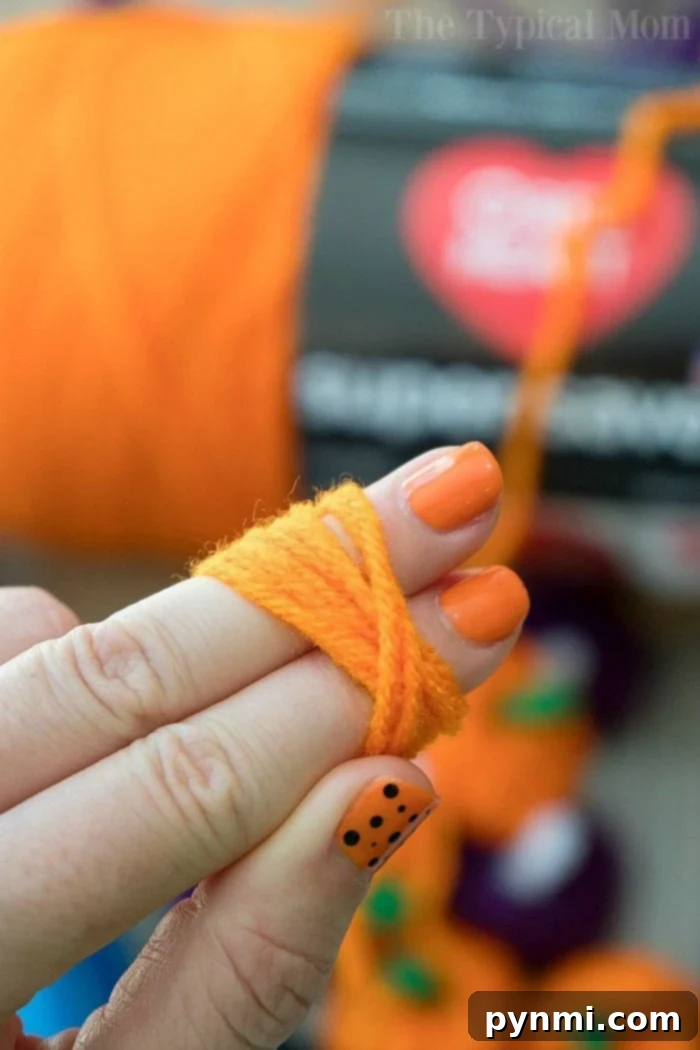yarn pumpkin craft step 1