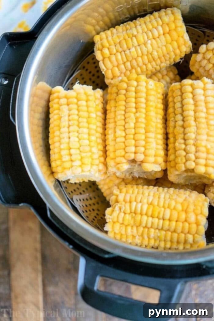 Instant Pot corn is the only way to go! Using your pressure cooker is the easiest way to steam frozen corn on the cob to perfection every time. #instantpot #pressurecooker #corn #frozen #cornonthecob #fresh Instant Pot Corn on the Cob, perfectly steamed