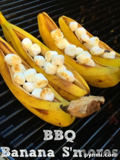 Smores dessert recipes are the best! Brownies with a smore topping or a jazzed up poke cake with marshmallows and graham crackers are our fave. #peanutbutter #brownies #marshmallow #smores Grilled Banana S'mores with melted chocolate and marshmallows