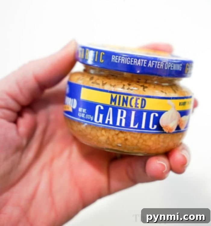 How to Mince Garlic from Whole Cloves 8 What is the equivalent of 1 clove garlic minced? Visual summary of conversions.