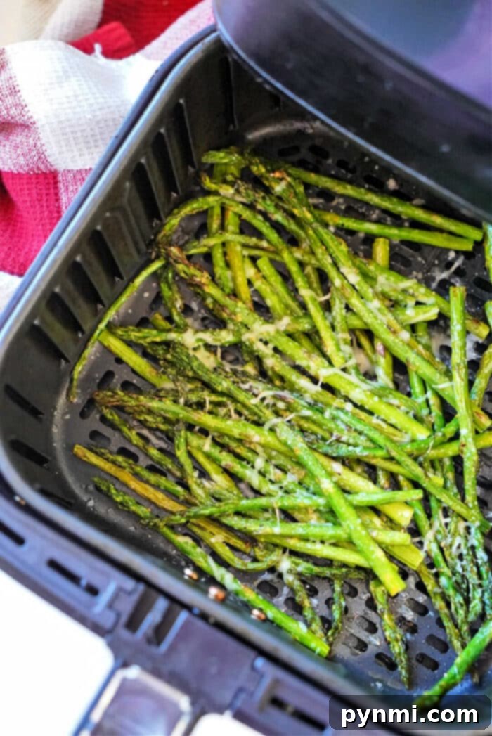 Ninja Foodi Air Fryer Asparagus: Quick & Crispy 10 Delicious air fryer asparagus, a simple yet elegant vegetable side dish.