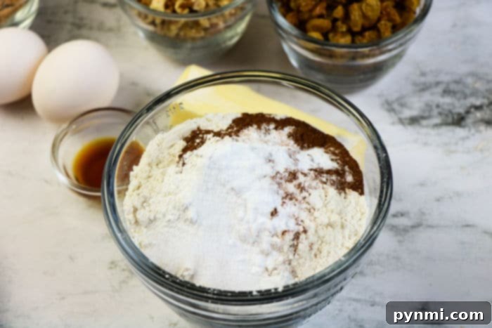 Autumn Spiced Apple Cake 4 Old-fashioned applesauce cake with a dusting of powdered sugar