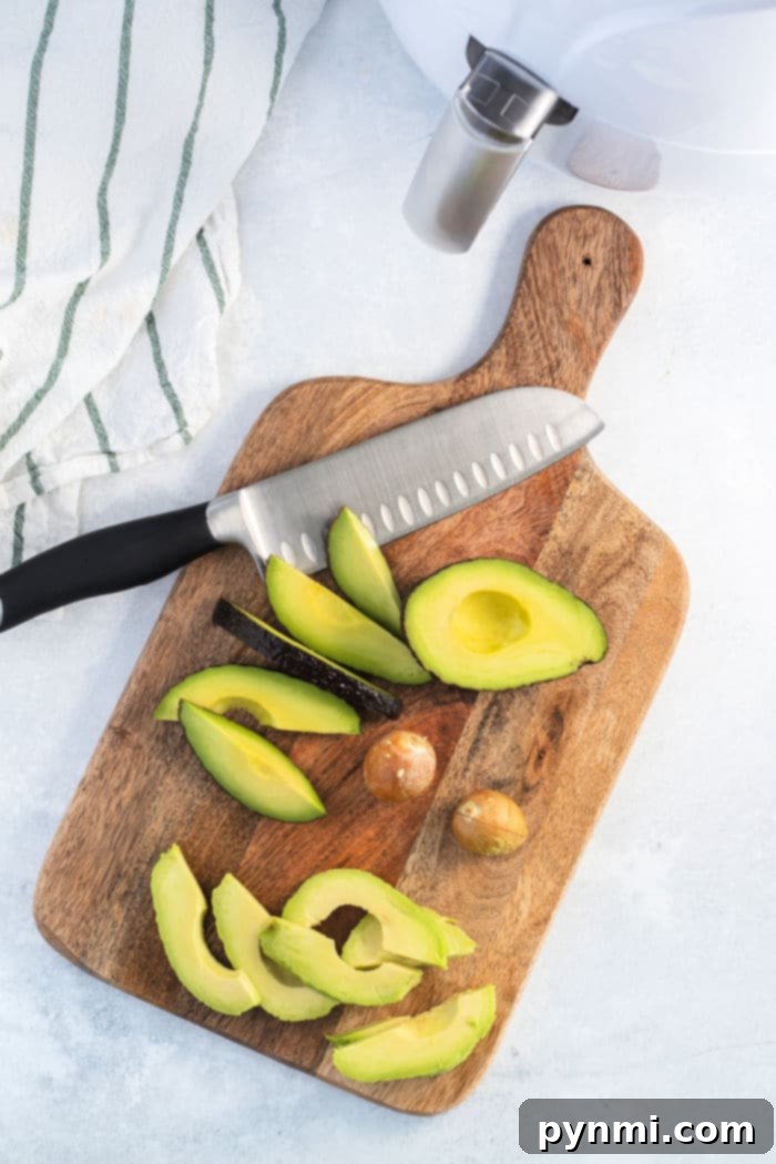 sliced avocado